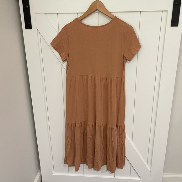 See you Monday nude color dress size large with jacket by Solitare size Med - Picture 4 of 8